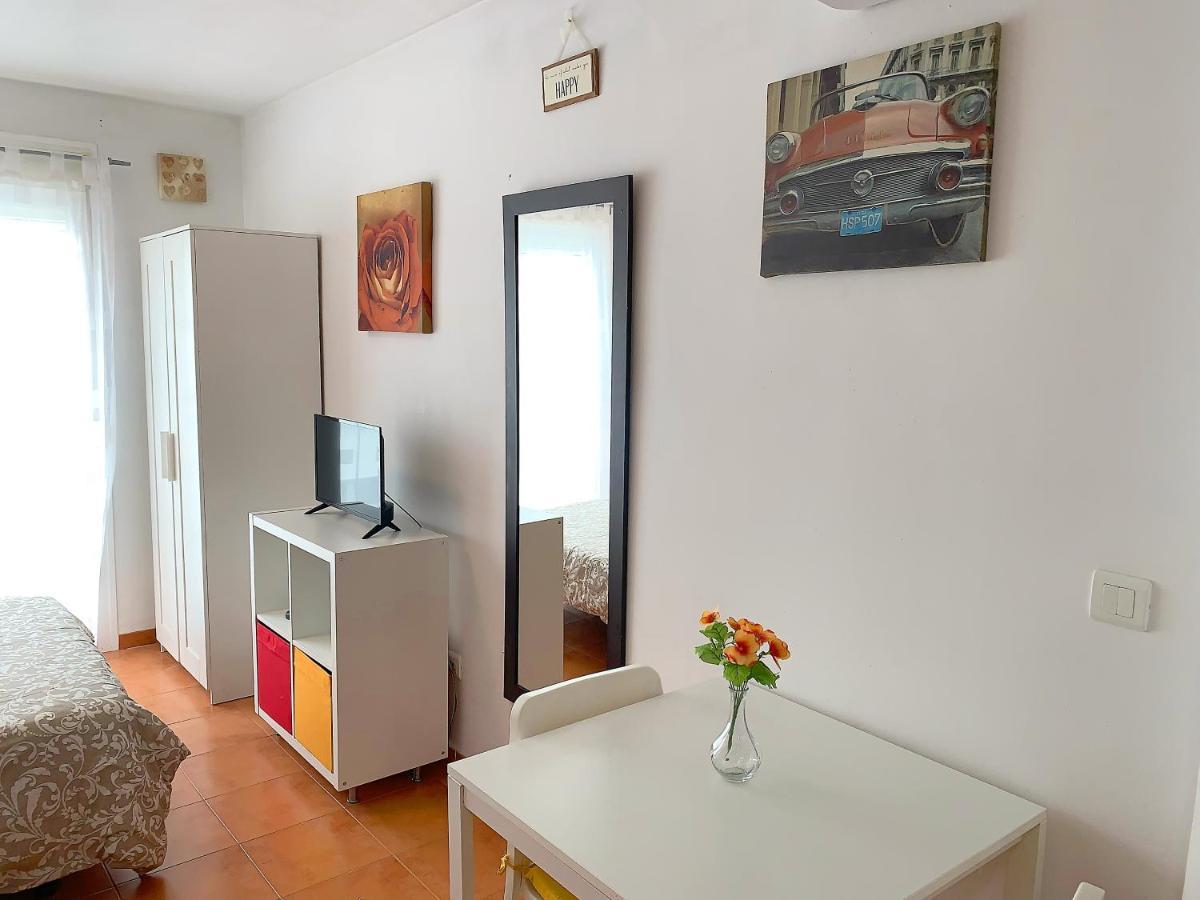 Studio Nerja Center H Terrace Екстер'єр фото