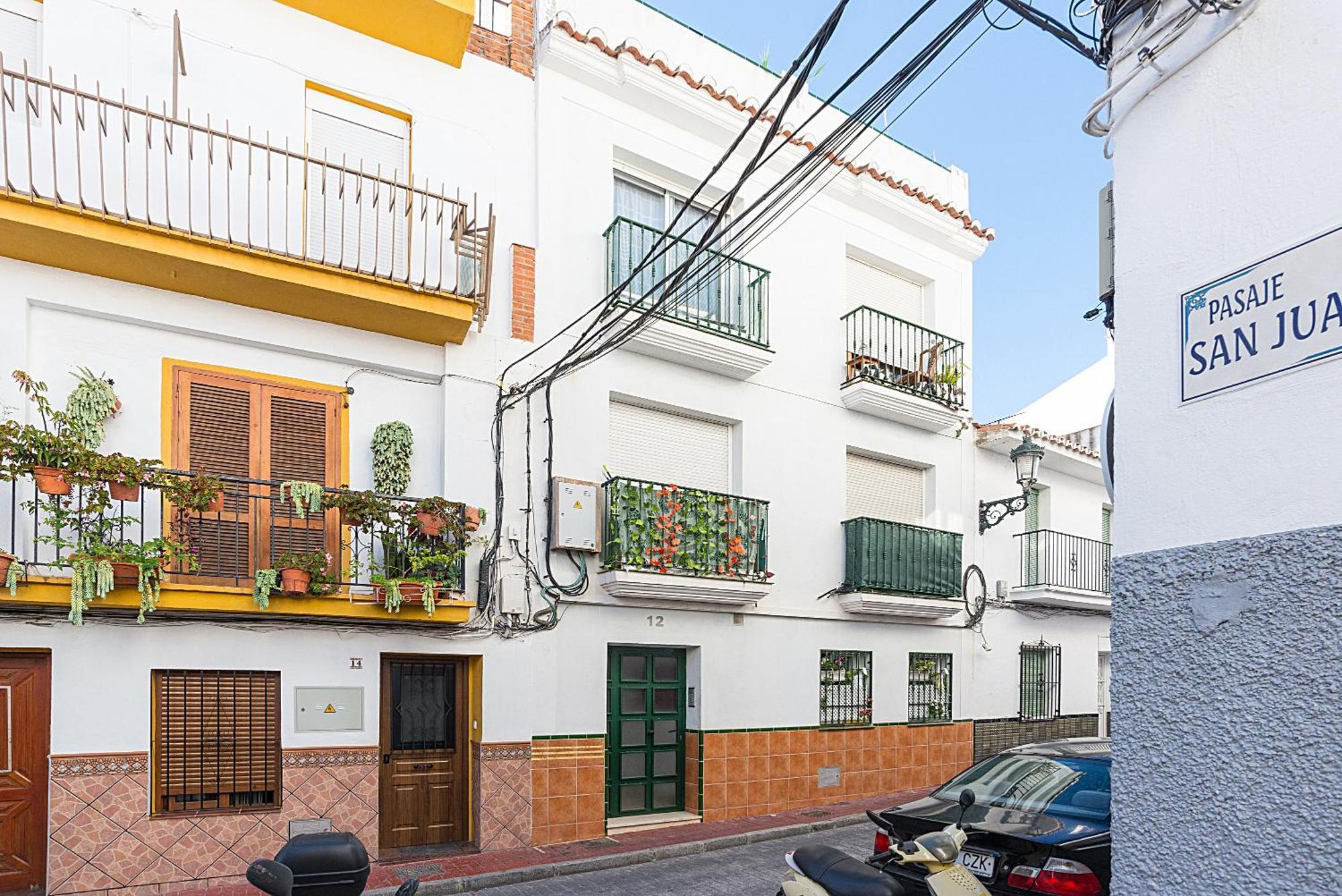 Studio Nerja Center H Terrace Екстер'єр фото